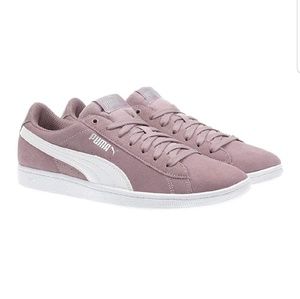 NWT PUMA Vikky